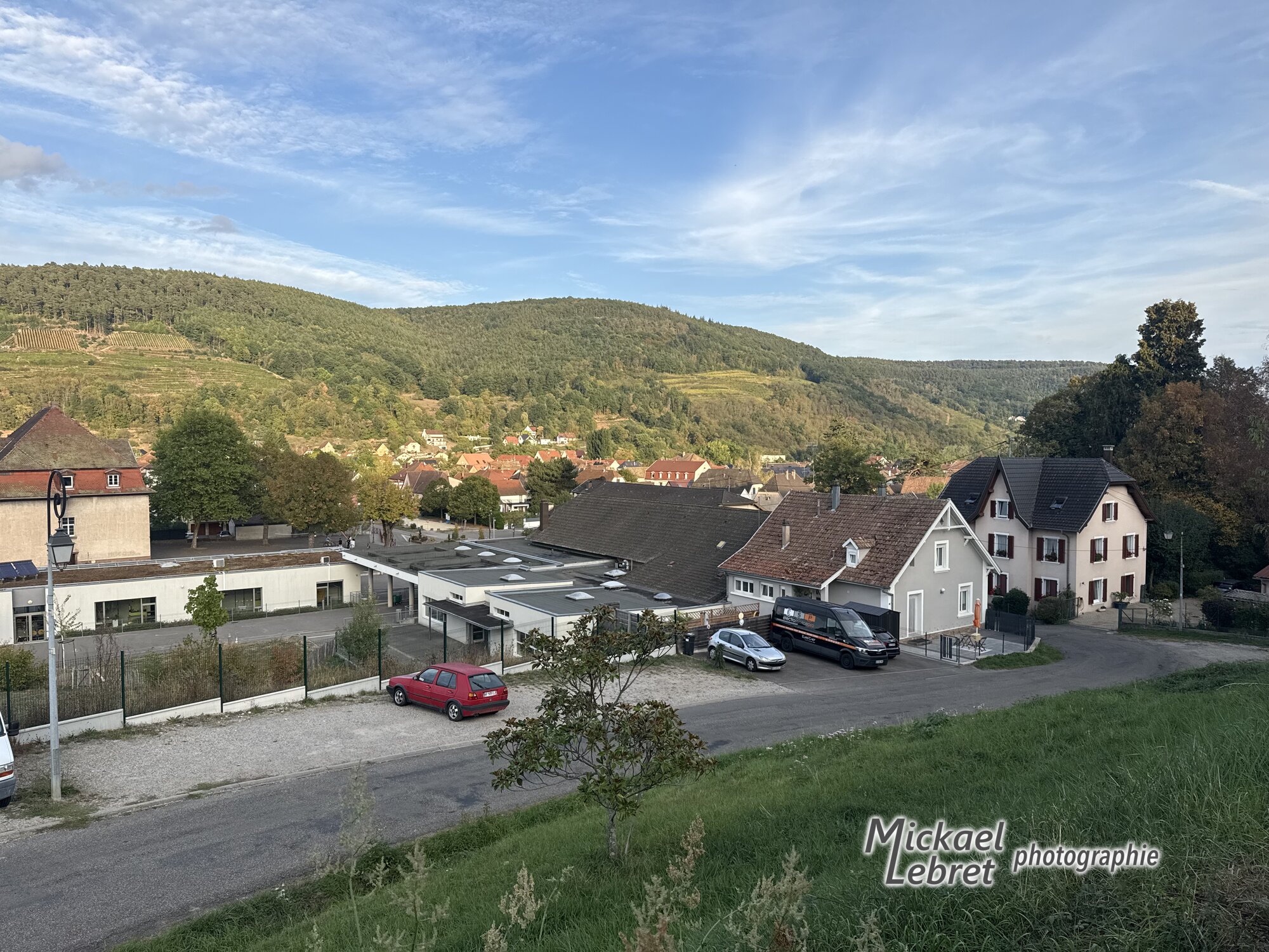 Vue sur Buhl et le versant d'en face